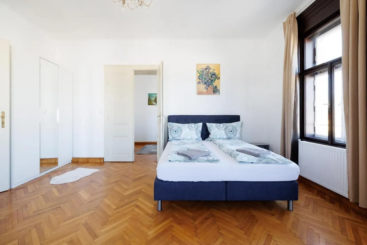 Central Apartment - Private Sauna Wiedeń