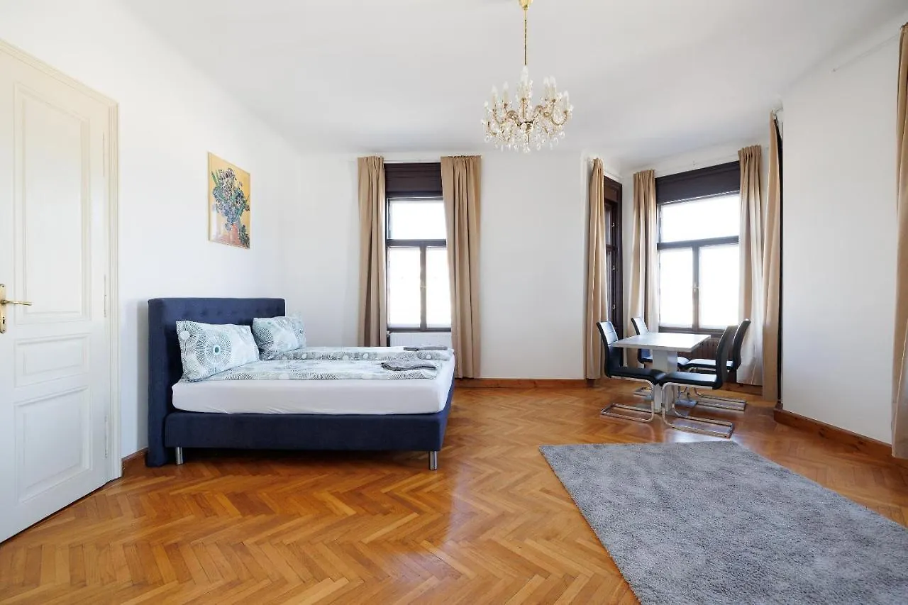 Central Apartment - Private Sauna Wiedeń