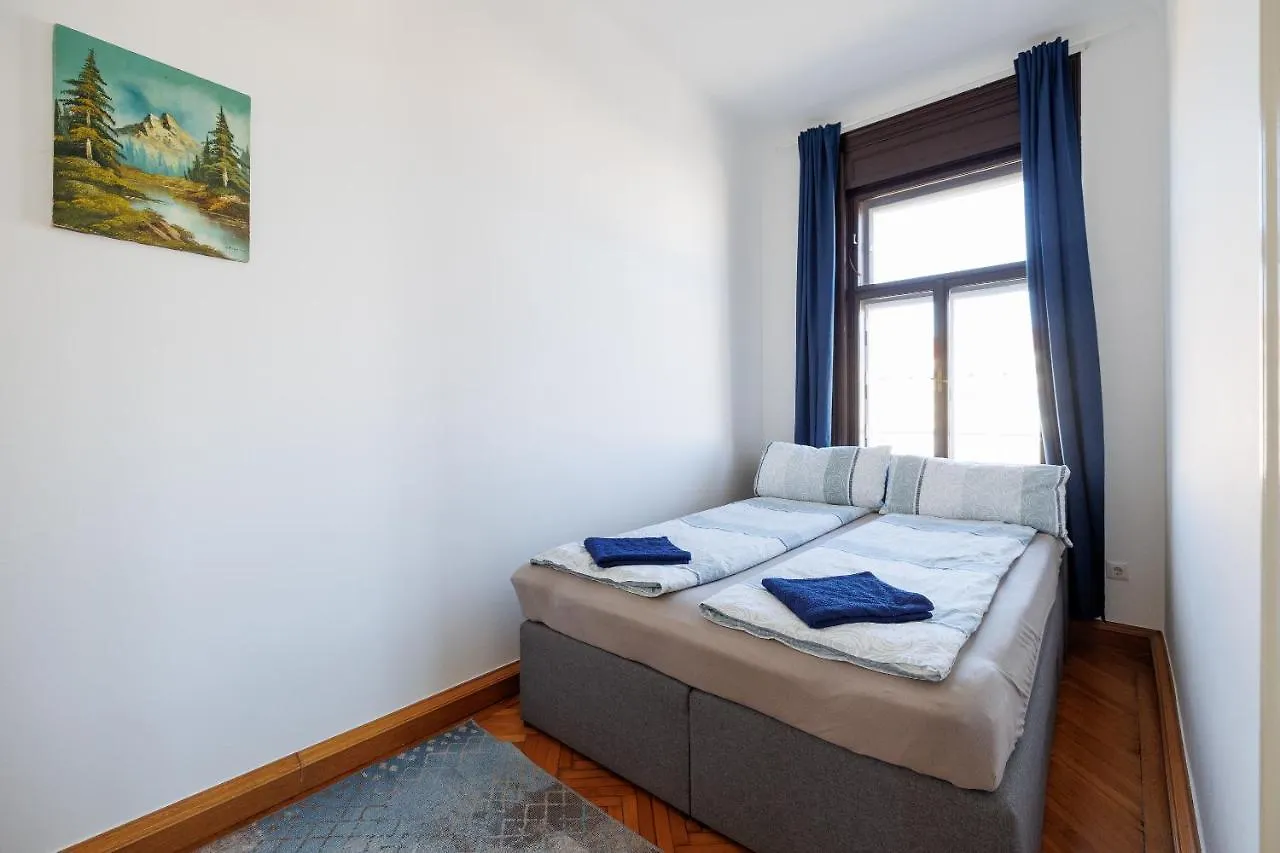 Central Apartment - Private Sauna Wiedeń