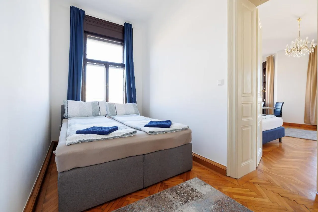 Central Apartment - Private Sauna Wiedeń